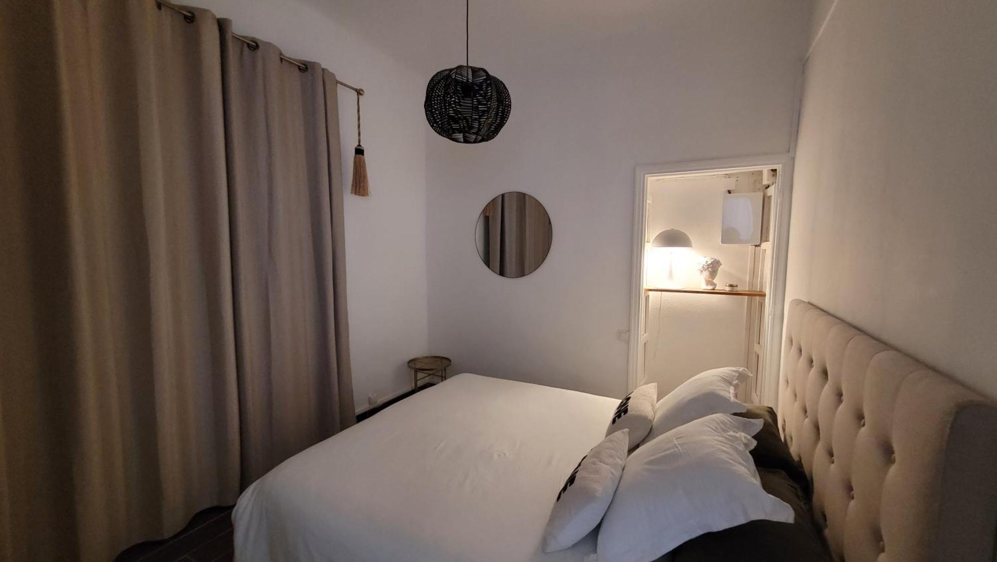 La Loge De Madame Soleil Appartement Orange  Buitenkant foto